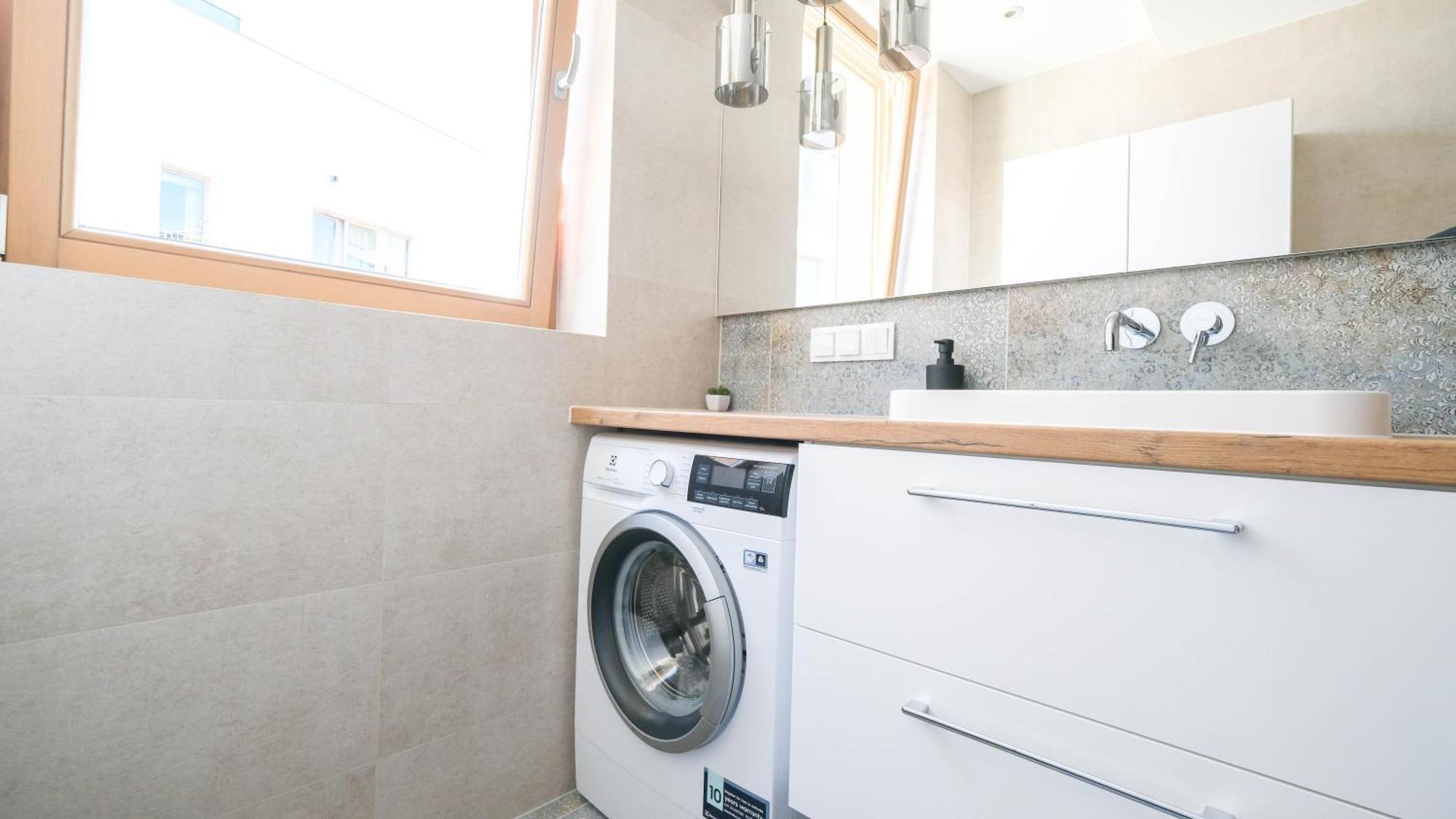 Luxury Apartment Free Parking Wawel Castle 2 Minutes คราคูฟ ภายนอก รูปภาพ